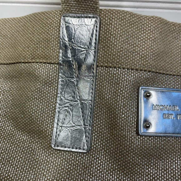 Michael Kors Tan Tote Bag - Picture 13 of 14